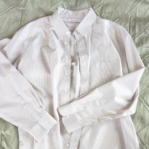 Roundtree & Yorke Men's Shirt in Soft Pink Stripes